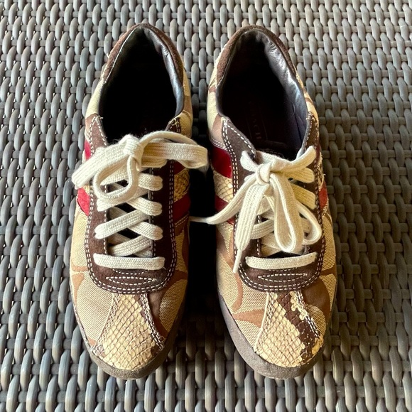 Coach women’s size 7 sneakers - Picture 1 of 3